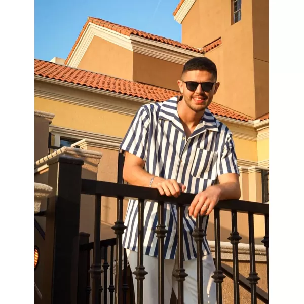 COOFANDY Men's Hawaiian Floral Shirts Cotton Linen Button Down Tropical Holiday Beach Shirts