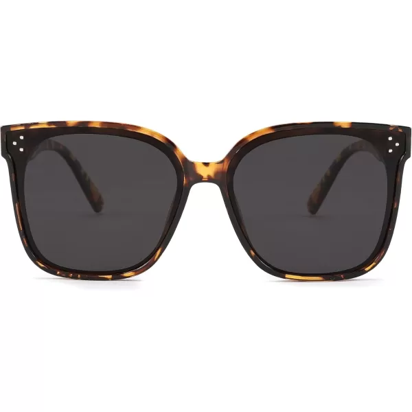 FEISEDY Retro Square Polarized Sunglasses Women Men Vintage Minimalist Shades B2600Camouflage Frame