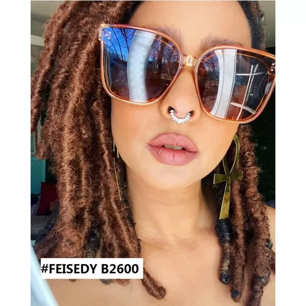 FEISEDY Retro Square Polarized Sunglasses Women Men Vintage Minimalist Shades B2600Champagne Crystal