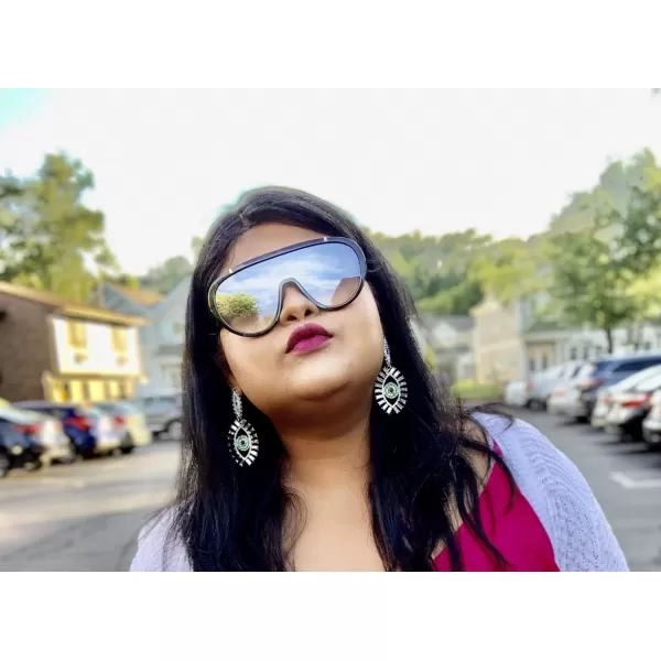 FEISEDY Sunglasses Women Oversized One Piece Frame UV400 Sun Glasses Trendy Retro Shades B2580Gradient Purple Mirrored