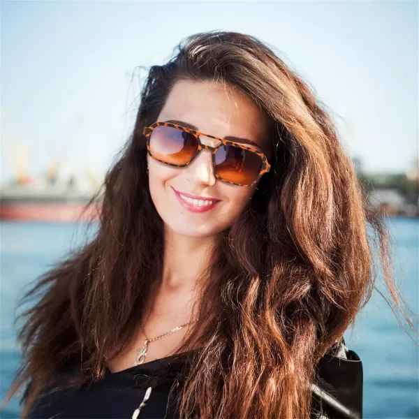 FEISEDY Vintage Square 70s Flat Aviator Sunglasses Women Men Metal Design Shades B2752Leopard FrameTea Lens