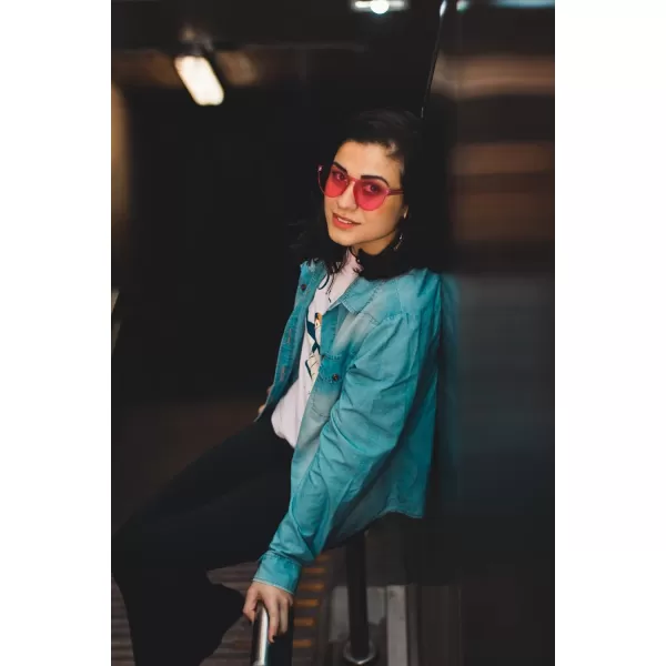 FEISEDY 2 Pack Rimless Round Shaped Sunglasses Women One Piece Transparent Candy Color Cute Glasses B2230Red  Blue