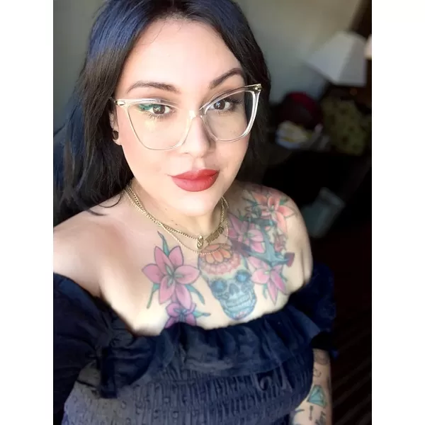 FEISEDY Oversized Cat Eye Glasses Frame Blue Light Blocking Eyewear for Women B2589004 Transparent