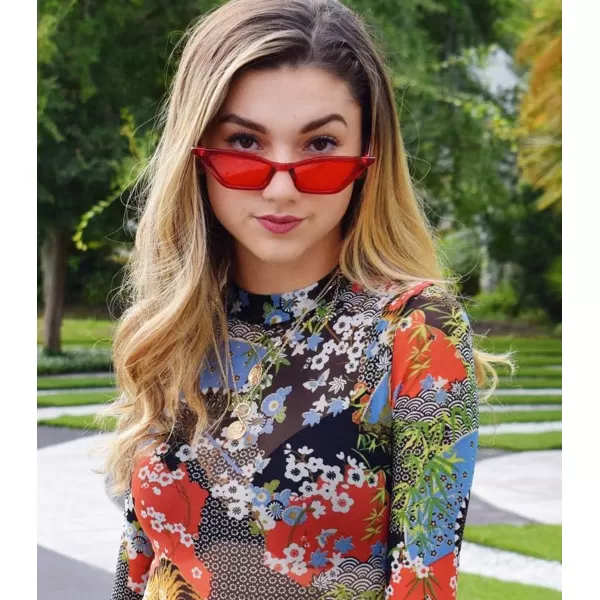 FEISEDY Small Cat Eye Sunglasses Vintage Square Shade Women Eyewear B2291Transparent Red  Red Lens
