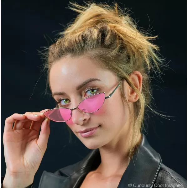 FEISEDY Fashion Designer Sunglasses Retro Small Petals Shape Arc Temple Design B2298Pink