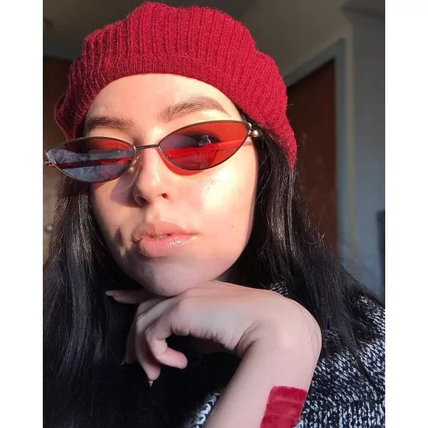 FEISEDY Fashion Designer Sunglasses Retro Small Petals Shape Arc Temple Design B2298Red Stripe