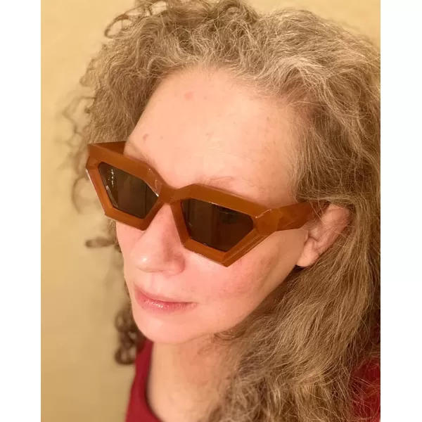 FEISEDY Women Sunglasses Cateye Square Vintage Glasses for Men Thick Frame Polygon Sunnies B4079Orange FrameTea Lens