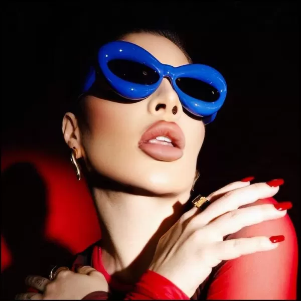 FEISEDY Sunglasses Womens Inflated Fun Lip Shape Sun Glasses Men Cat Eye Thick Frame for Festival Party B4126Blue
