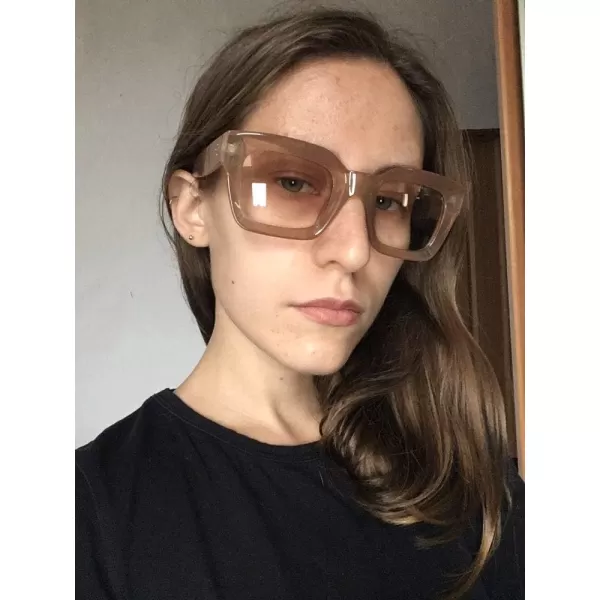 FEISEDY Classic Women Sunglasses Fashion Thick Square Sun Glasses Chunky Frame UV400 B2471Champagne