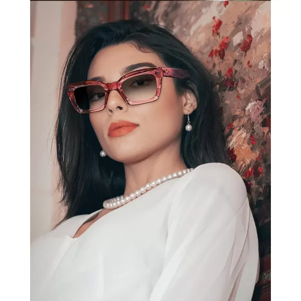 FEISEDY Classic Women Sunglasses Fashion Thick Square Sun Glasses Chunky Frame UV400 B2471Transparent Pink Purple
