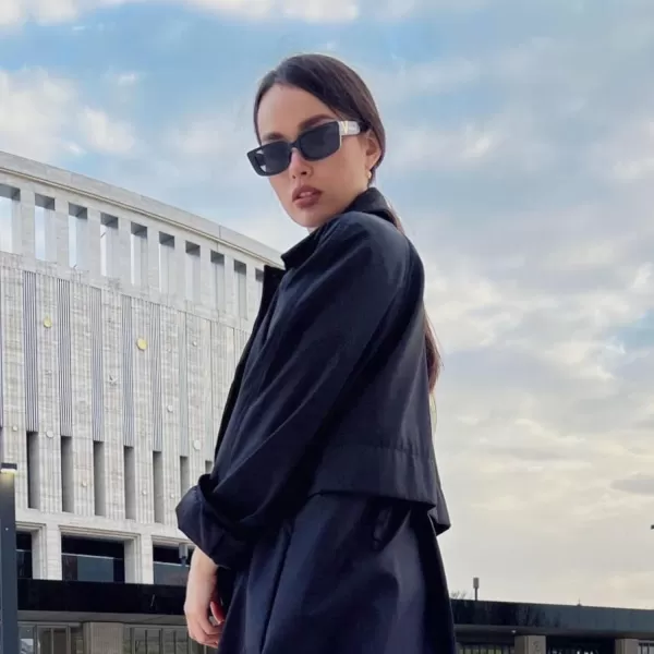 FEISEDY Small Rectangle Sunglasses for Women Men Vintage Trendy Y2K Rectangular Sunglasses B9066Black  Beige Pink