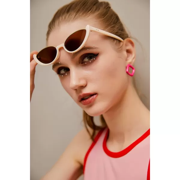 FEISEDY Fashion Small Cat Eye Sunglasses for Women Retro Trendy Cool Sun Glasses B2864Beige