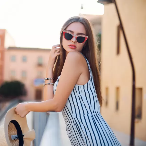 FEISEDY Women Oversized Diamond Sunglasses Fashion Cat Eye Rhinestone Sunglasses Jeweled Frame Costume Party B2360Red Stripe Diamond