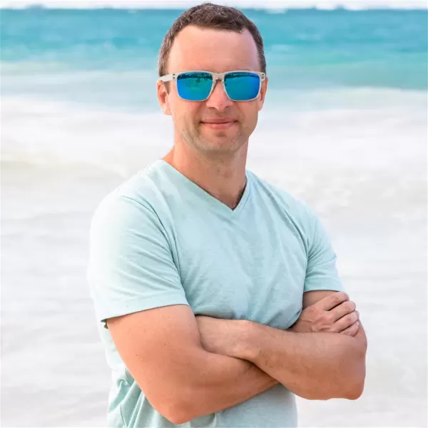 FEISEDY Men Sunglasses PolarizedSquare Vintage Cycling Running Fishing Golf Hiking Sports Sun Glasses B0080Polarized Blue Mirrored Lenses With Transparent Temples 005