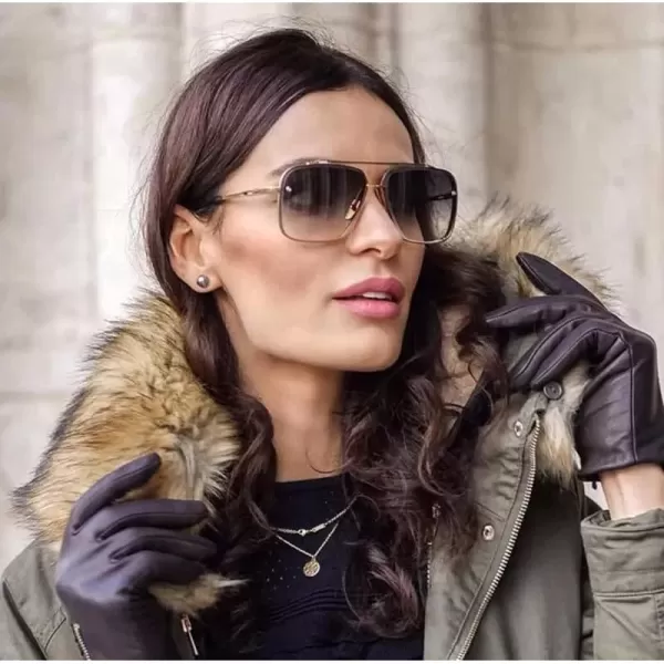 FEISEDY Sunglasses Fashion Square Pilot Sunglasses Vintage Metal Gradient Glasses for Men and Women B4104Gold FrameGradient Grey Lens