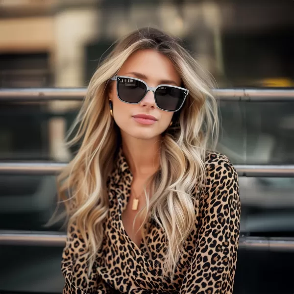 FEISEDY Women Trendy Square Sunglasses Oversized Vintage Cute Classic Simple Men Sun Glasses UV400 B0118Transparent Grey Frame  Grey Lens