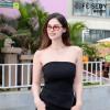 imageFEISEDY Retro Rectangular Sunglasses for Women Men 90s Small Vintage Fashion Square Sunnies B0282TortoisePink