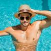 imageFEISEDY Vintage Polarized Aviator Sunglasses Men Women Classic American Gradient Lens UV400 Protection B0273Gold Framed and Gradient Brown Lens
