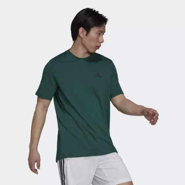 adidas Mens Aeroready Designed 2 Move Feelready Sport TeeCollegiate GreenWhite