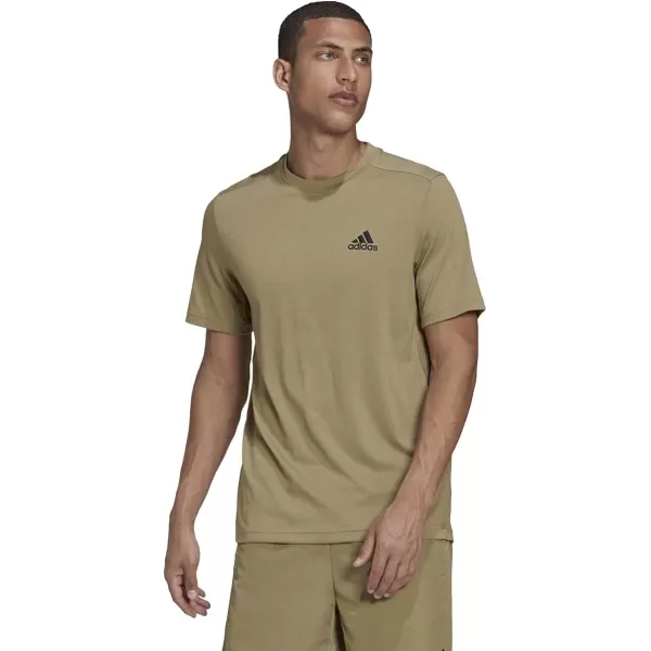 adidas Mens Aeroready Designed 2 Move Feelready Sport TeeOrbit GreenBlack