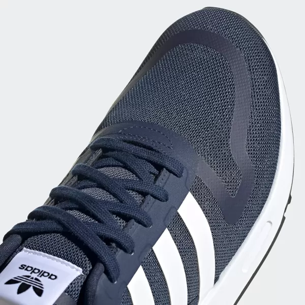 imageadidas UnisexChild Smooth Runner Elastic SneakerCollegiate NavyWhiteDash Grey