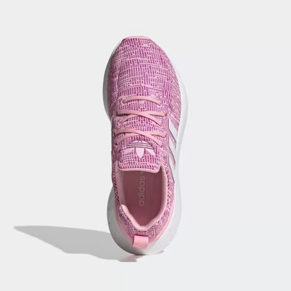 imageadidas UnisexChild Swift Run 22 SneakerTrue PinkWhiteVivid Pink