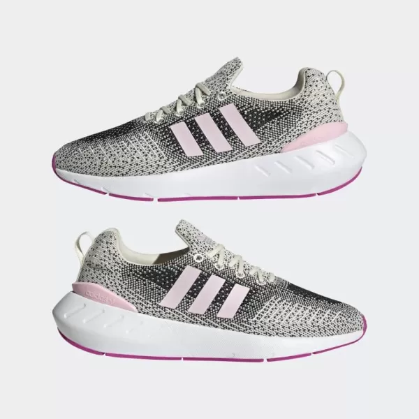 imageadidas Womens Swift Run 22 SneakerCream WhiteClear PinkVivid Pink