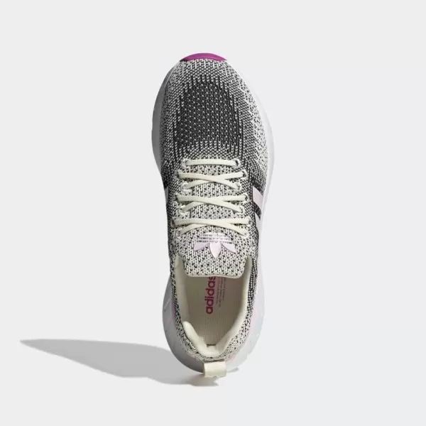 imageadidas Womens Swift Run 22 SneakerCream WhiteClear PinkVivid Pink