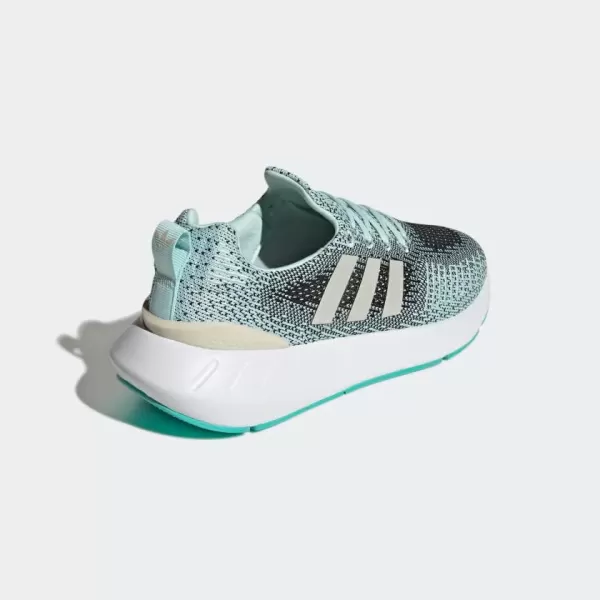 imageadidas Womens Swift Run 22 SneakerHalo MintAluminaMint Rush