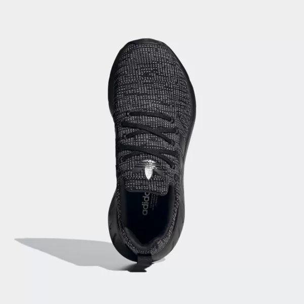 imageadidas UnisexChild Swift Run 22 SneakerBlackGreyWhite