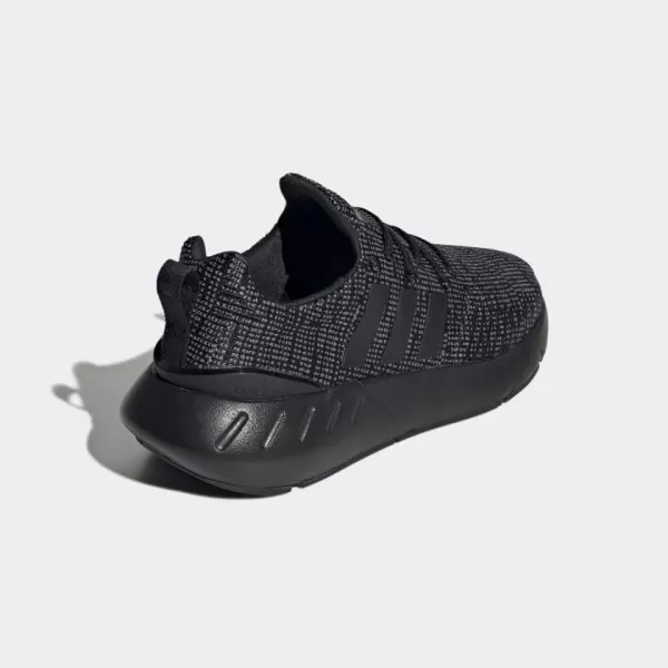 imageadidas UnisexChild Swift Run 22 SneakerBlackGreyWhite