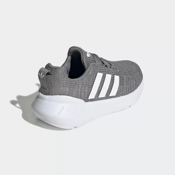 imageadidas UnisexChild Swift Run 22 SneakerGreyCore WhiteGrey