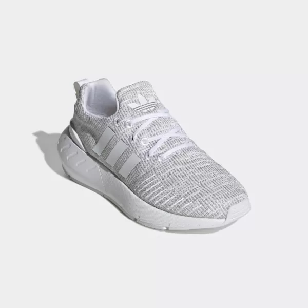 imageadidas UnisexChild Swift Run 22 SneakerWhiteGreyBlack