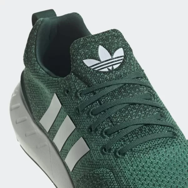 imageadidas Swift Run 22 ShoesCollegiate GreenWhiteBold Green