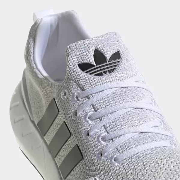 imageadidas Swift Run 22 ShoesWhiteCore BlackGrey