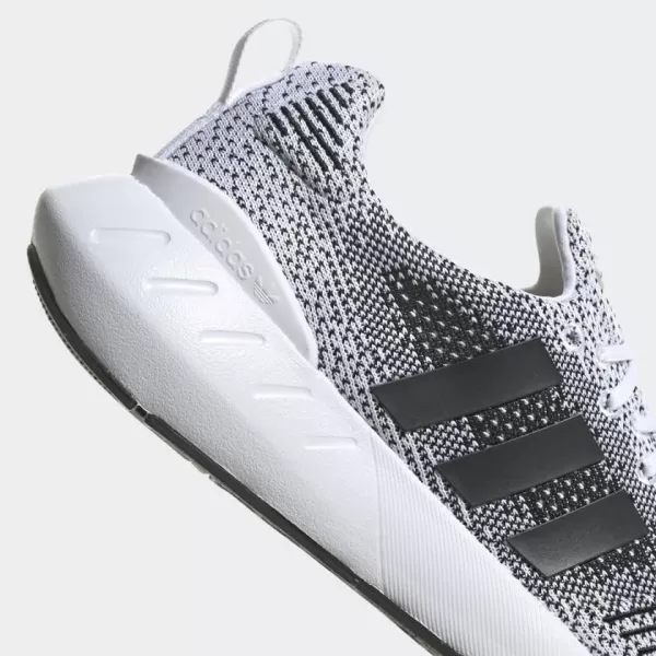 imageadidas Swift Run 22 ShoesWhiteWhiteBlack