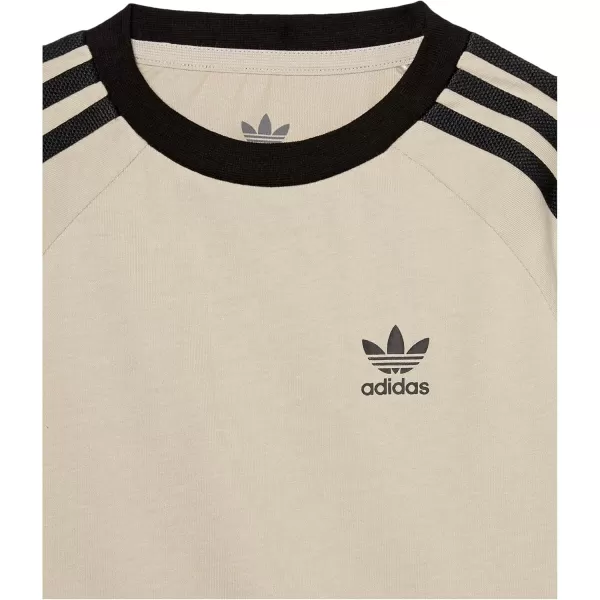 imageadidas Originals Boys Adicolor 3Stripes TShirtWonder Beige