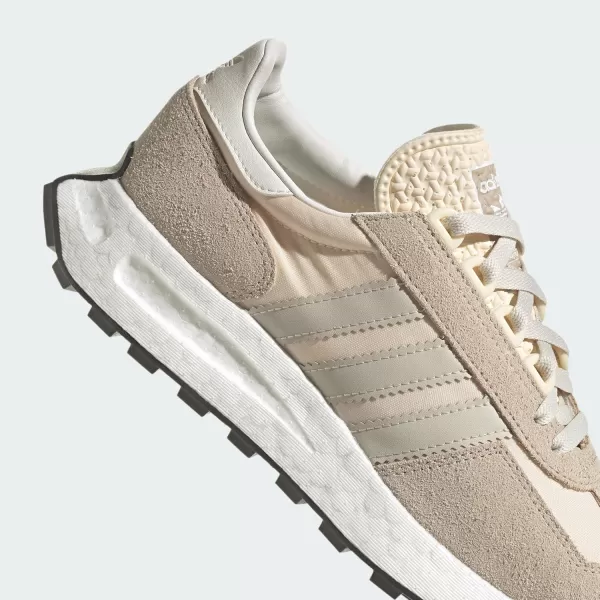 imageadidas Originals Womens Retropy E5 ShoeBeigeWonder White