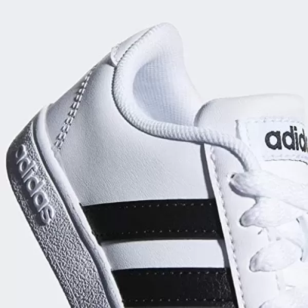 imageadidas Kids Baseline SneakerWhiteBlackWhite