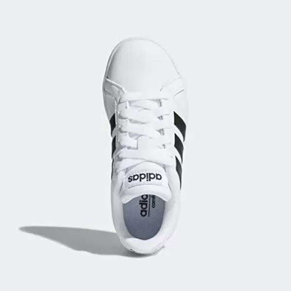 imageadidas Kids Baseline SneakerWhiteBlackWhite