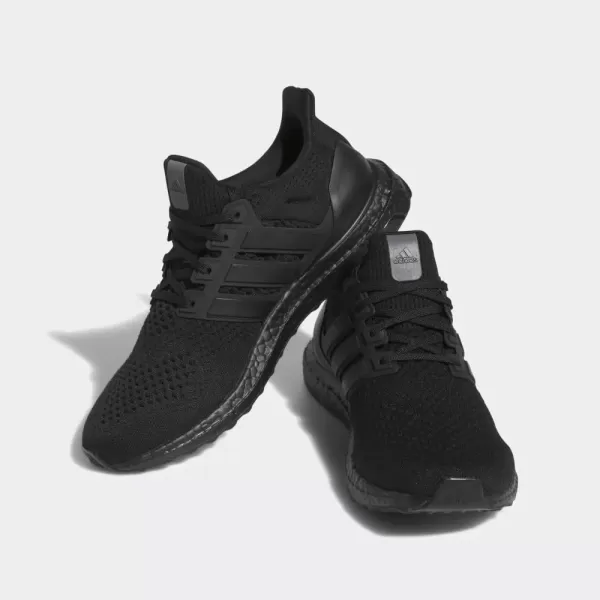 imageadidas Mens Ultraboost 10 ShoeBlackBlackBeam Green