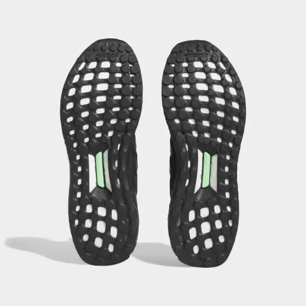 imageadidas Mens Ultraboost 10 ShoeBlackBlackBeam Green