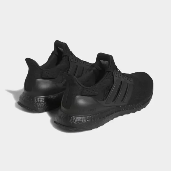 imageadidas Mens Ultraboost 10 ShoeBlackBlackBeam Green