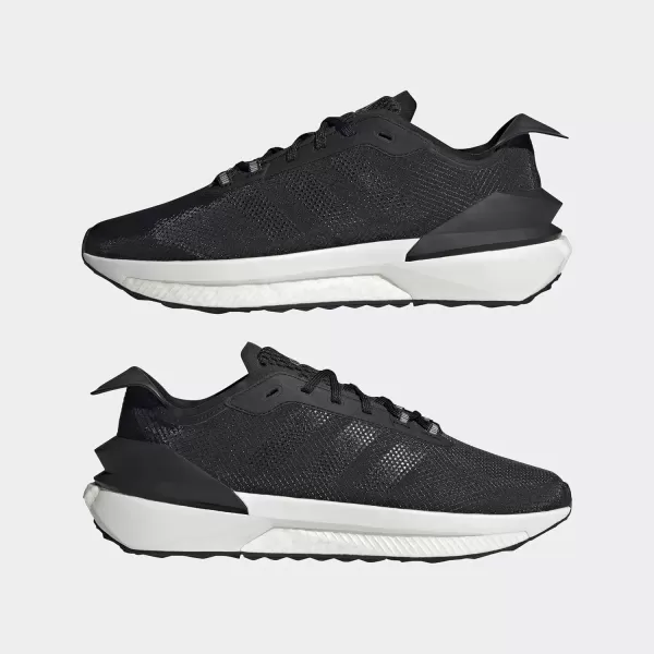 imageadidas UnisexAdult Avery Running ShoeBlackGreyCarbon