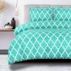 Quarterfoil Aqua
