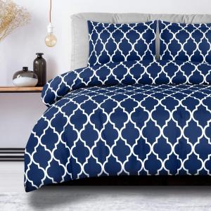 imageUtopia Bedding Duvet Cover King Size  1 Duvet Cover with 2 Pillow Shams  3 Pieces Comforter Cover with Zipper Closure  Ultra Soft Brushed Microfiber 104 X 90 Inches King Quatrefoil NavyQuatrefoil Navy