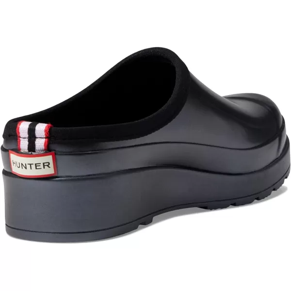 Hunter Original Play Nebula Clogs for Women Offers Man-Made Upper, Waterproof Upper, and Textured Sole and Soft Lining