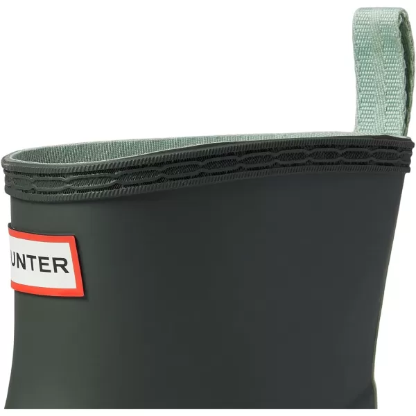 Hunter Play Short Splash Boots for Women Offers Rubber Upper, Recycled Polyester Lining, and Round Toe Design