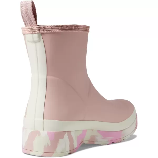 Hunter Play Short Splash Boots for Women Offers Rubber Upper, Recycled Polyester Lining, and Round Toe Design
