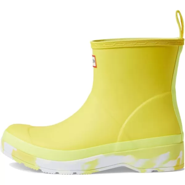 Hunter Play Short Splash Boots for Women Offers Rubber Upper, Recycled Polyester Lining, and Round Toe Design